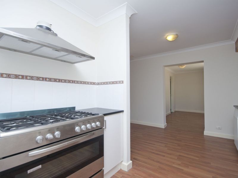 3 Hawk Way, Darling Downs WA 6122