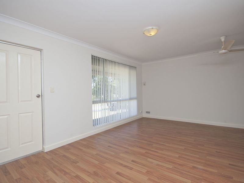 3 Hawk Way, Darling Downs WA 6122