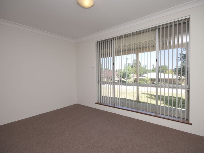 3 Hawk Way, Darling Downs WA 6122