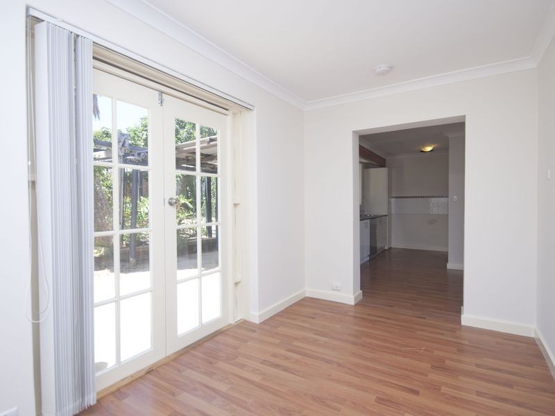 3 Hawk Way, Darling Downs WA 6122