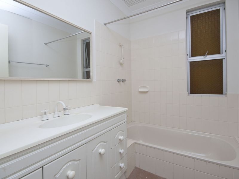 3 Hawk Way, Darling Downs WA 6122