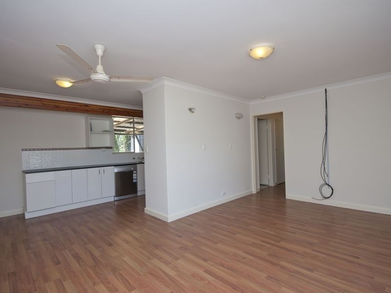 3 Hawk Way, Darling Downs WA 6122