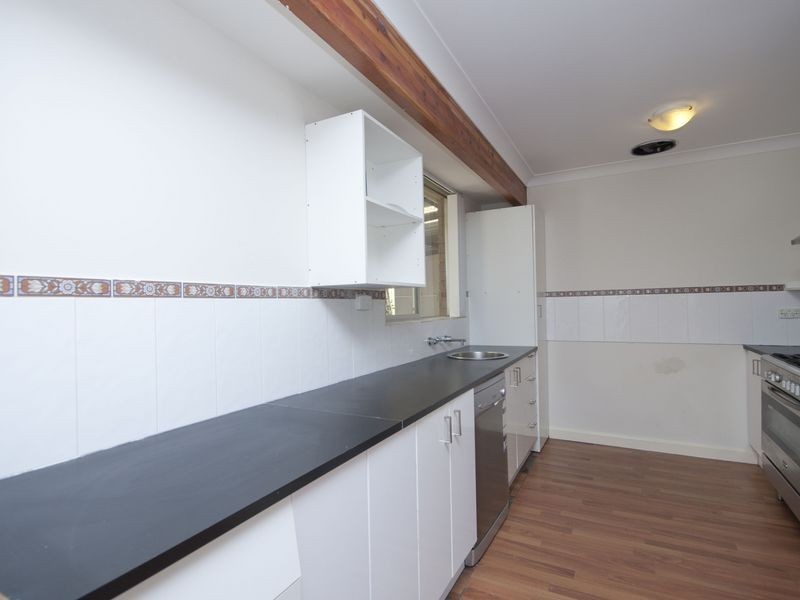 3 Hawk Way, Darling Downs WA 6122