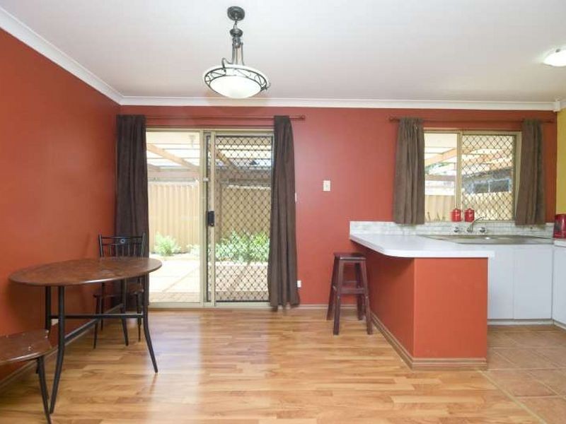 25A Barellan Court, Armadale WA 6112