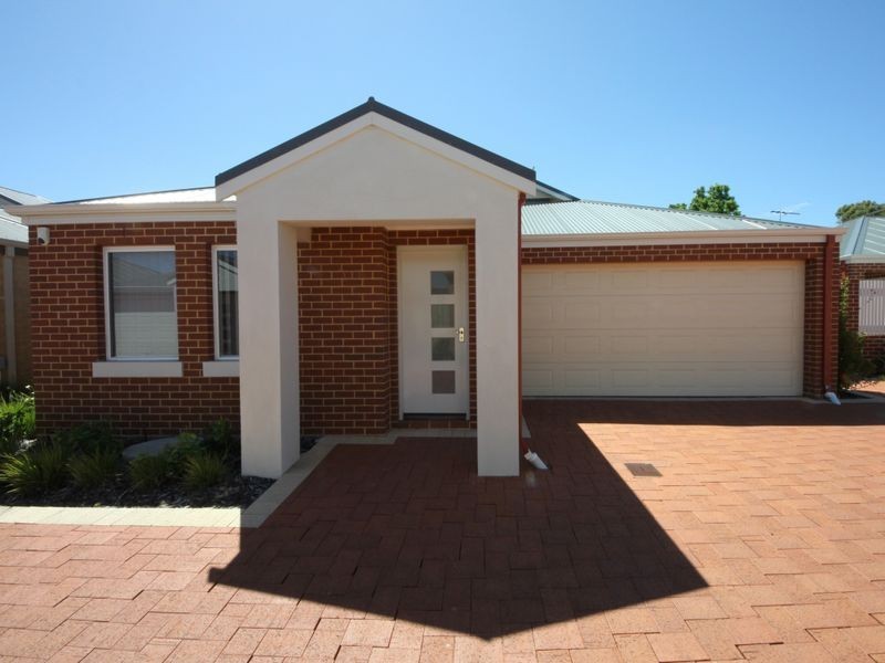 17/54 Sixth Road, Armadale WA 6112