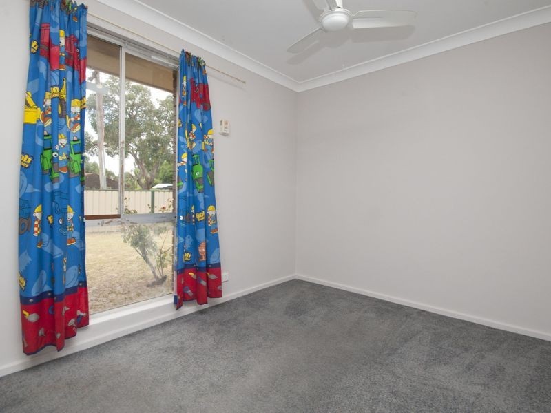 29 Tarrawan Road, Armadale WA 6112