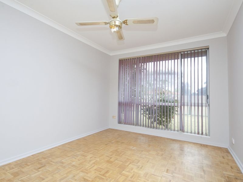 29 Tarrawan Road, Armadale WA 6112