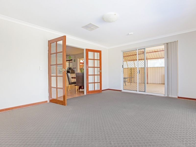 20 Tourner Retreat, Atwell WA 6164