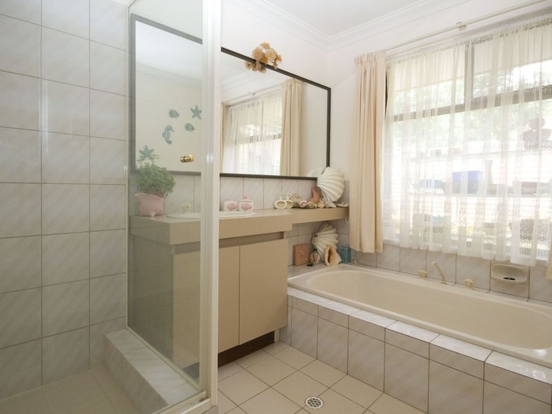 14 Rushton Terrace, Mount Nasura WA 6112