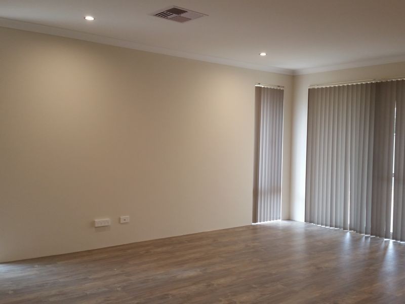 1 Tuart Ridge, Parmelia WA 6167