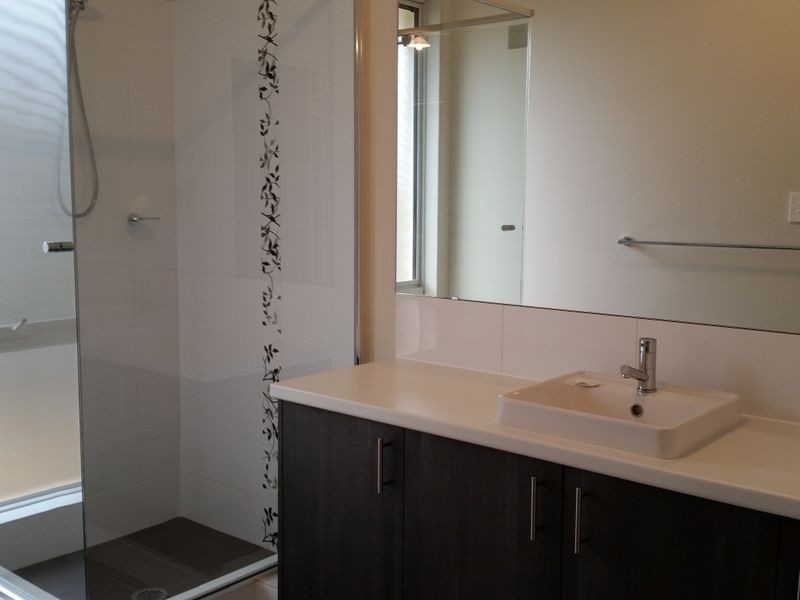 1 Tuart Ridge, Parmelia WA 6167