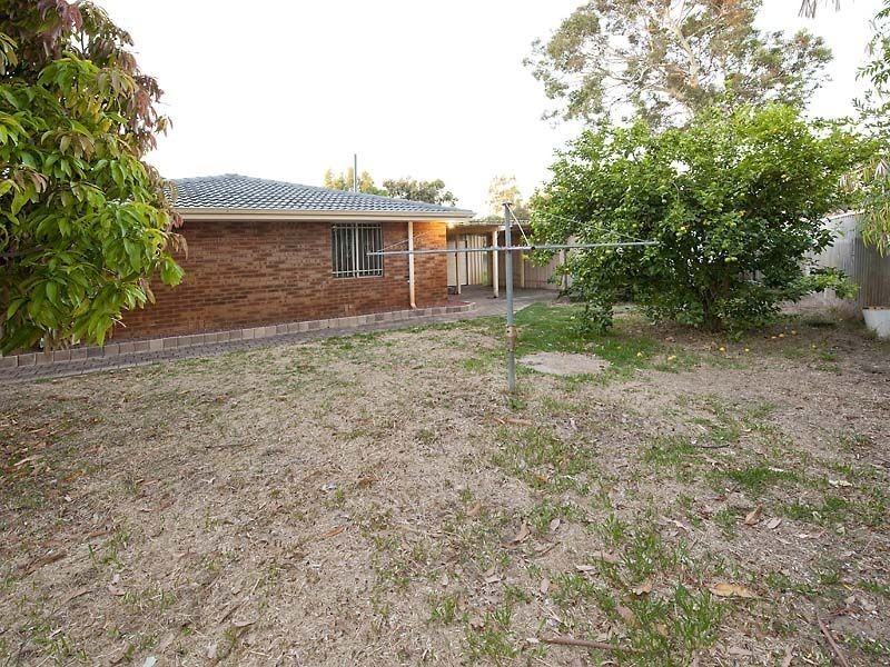 11 Winnunga Place, Armadale WA 6112