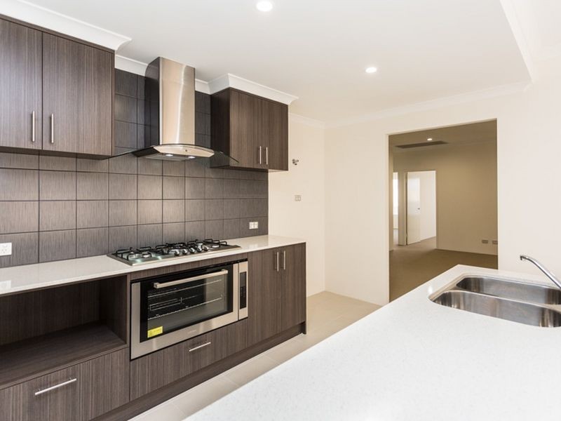 9 Manar Way, Byford WA 6122