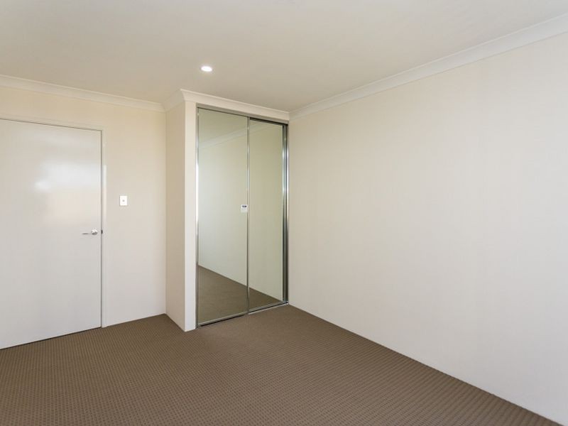 9 Manar Way, Byford WA 6122