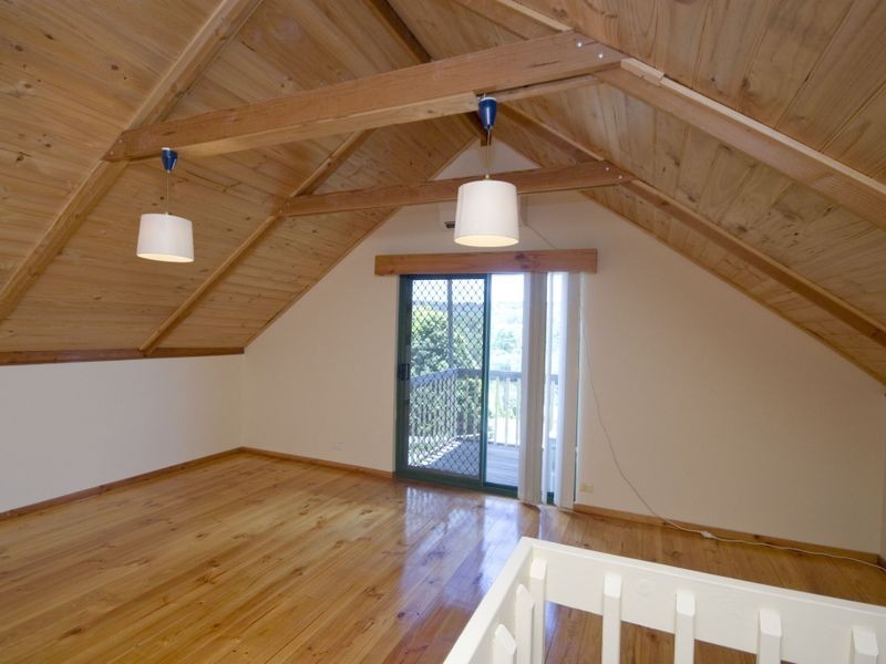 10 Barranduna Drive, Mount Nasura WA 6112