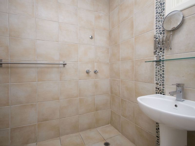 18 Steve Street, Kelmscott WA 6111