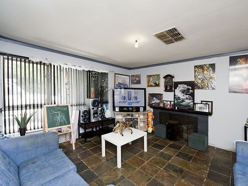 45 Angelo Street, Armadale WA 6112