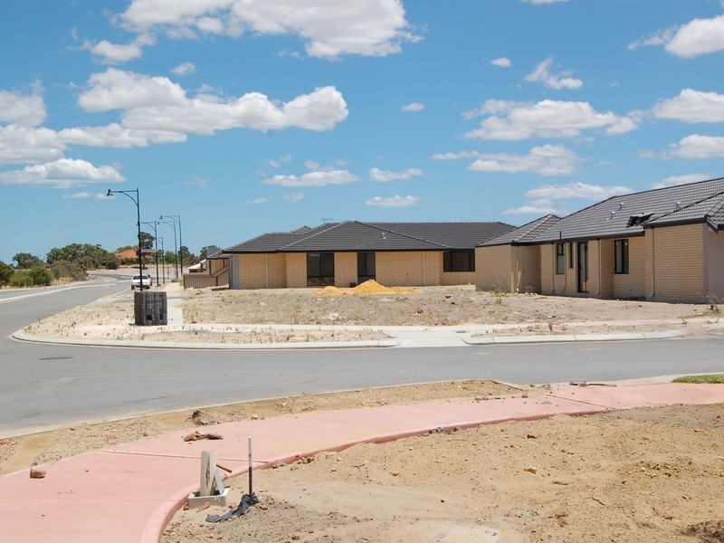 29 Dortmund Gardens, Piara Waters WA 6112