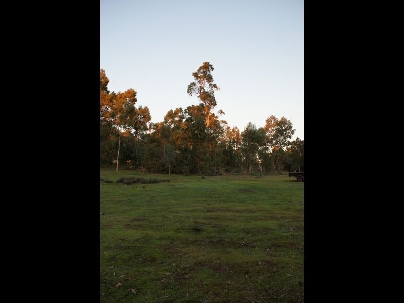 28 Cross Road, Bedfordale WA 6112