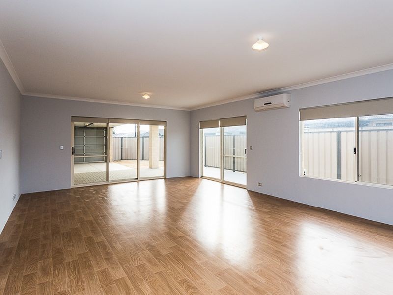 73 Evans Way, Byford WA 6122