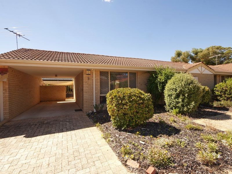 8/18 Lathwell Street, Armadale WA 6112