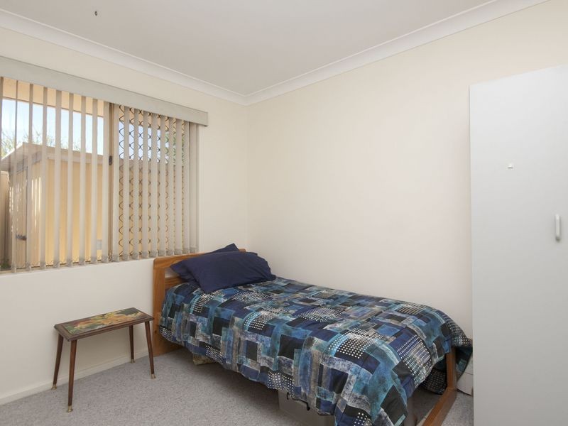 8/18 Lathwell Street, Armadale WA 6112