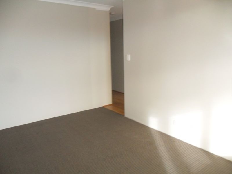 18 Casitas Street, Champion Lakes WA 6111