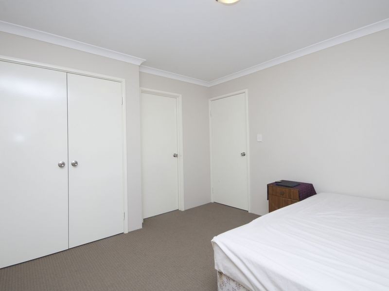 23/11 Serls Street, Armadale WA 6112