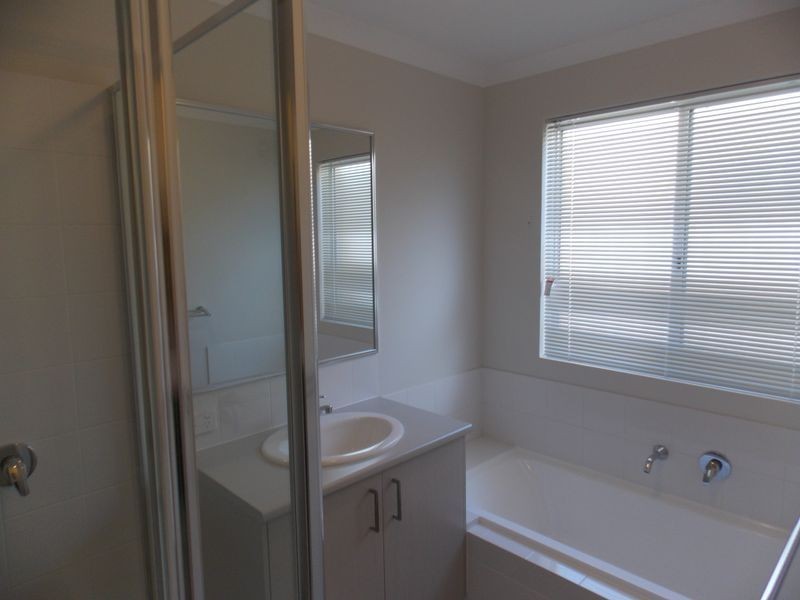 10 Plumosa Avenue, Beeliar WA 6164