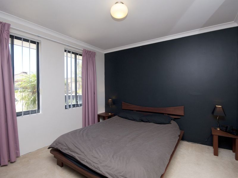 32 Jobson Loop, Brookdale WA 6112