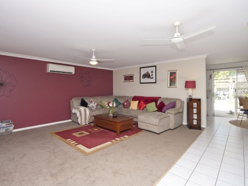 41 Grovelands Drive, Camillo WA 6111