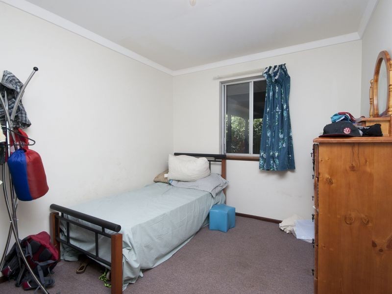 9 Nethercott Street, Huntingdale WA 6110