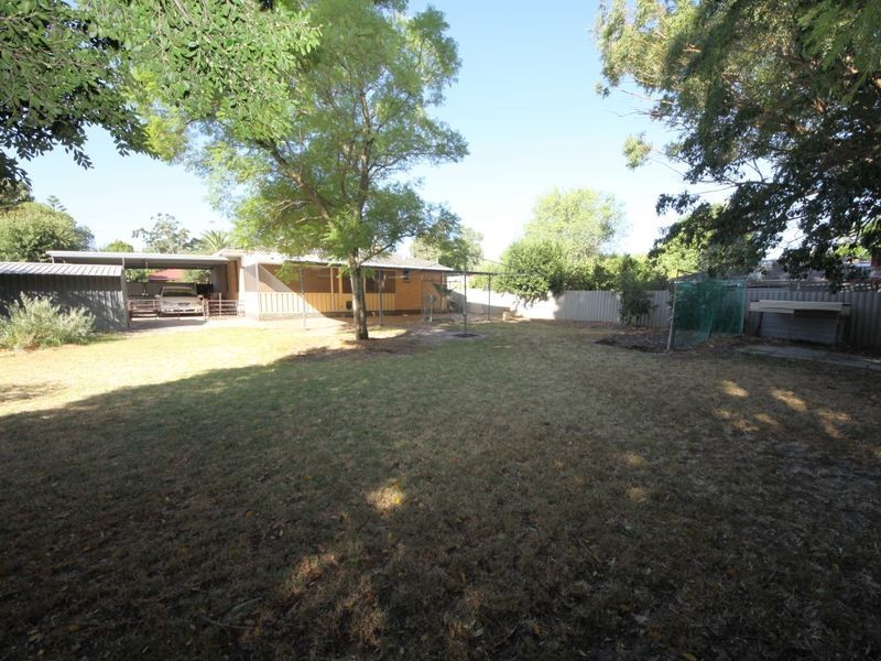 134 Seventh Road, Armadale WA 6112