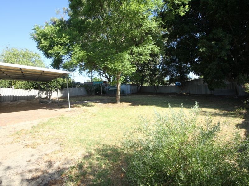 134 Seventh Road, Armadale WA 6112