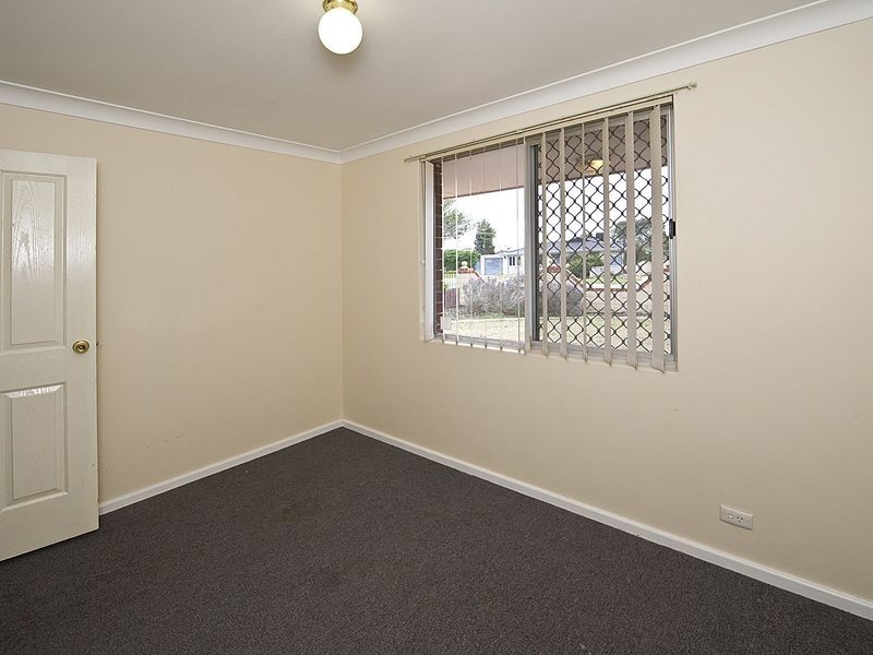 45 O’Sullivan Drive, Camillo WA 6111