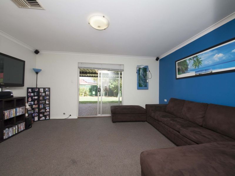 13 Cowan Street, Armadale WA 6112