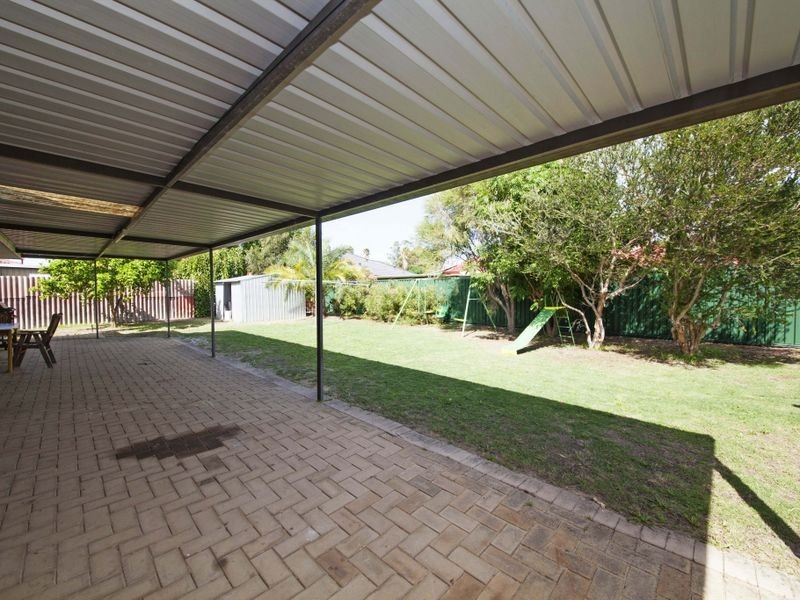 13 Cowan Street, Armadale WA 6112