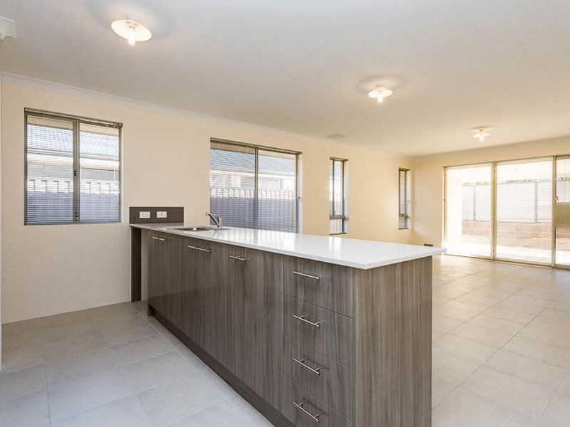 37 Peavey Street, Mundijong WA 6123