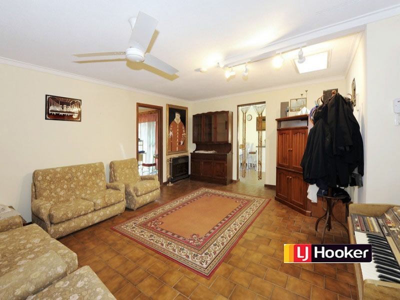 26 Rigden Street, Armadale WA 6112