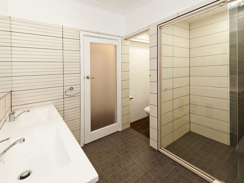 28 Kingsdown Road, Maddington WA 6109