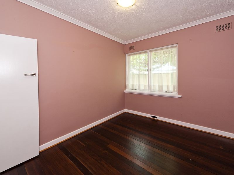 28 Kingsdown Road, Maddington WA 6109