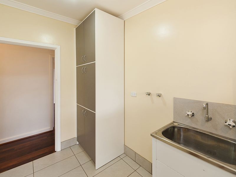 28 Kingsdown Road, Maddington WA 6109