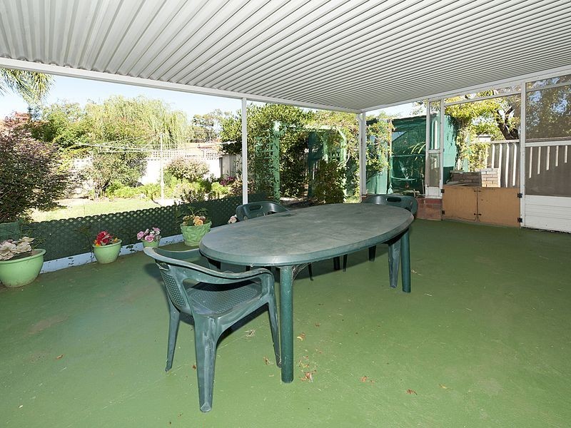 18A Angelo Street, Armadale WA 6112