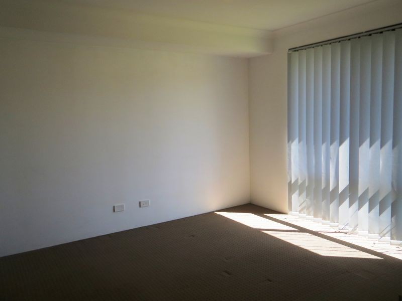 12 Edsell Entrance, Brookdale WA 6112