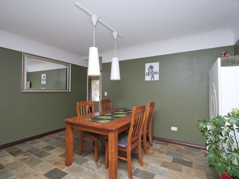 19 Pomelo Way, Seville Grove WA 6112