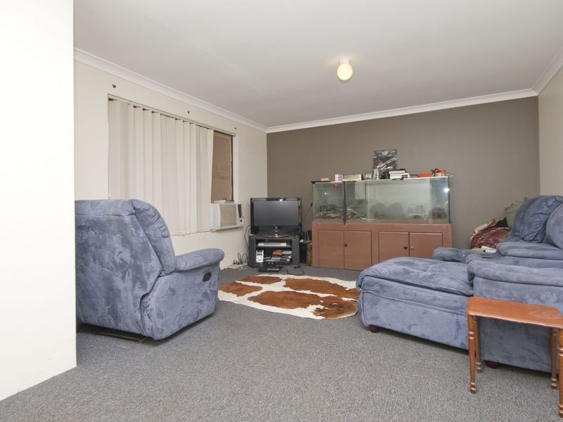 4 Herbert Court, Brookdale WA 6112