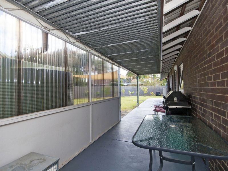 8 O’Sullivan Drive, Camillo WA 6111