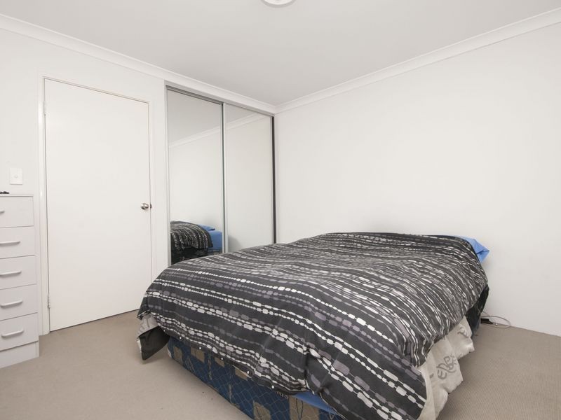 11/18 Mountain View, Kelmscott WA 6111