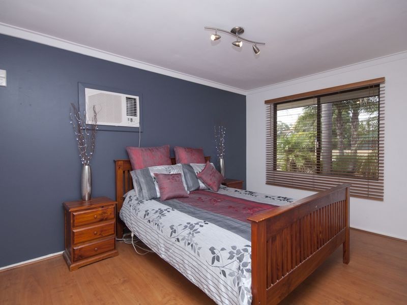 63 Grovelands Drive, Camillo WA 6111