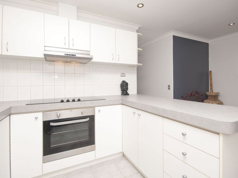 63 Grovelands Drive, Camillo WA 6111